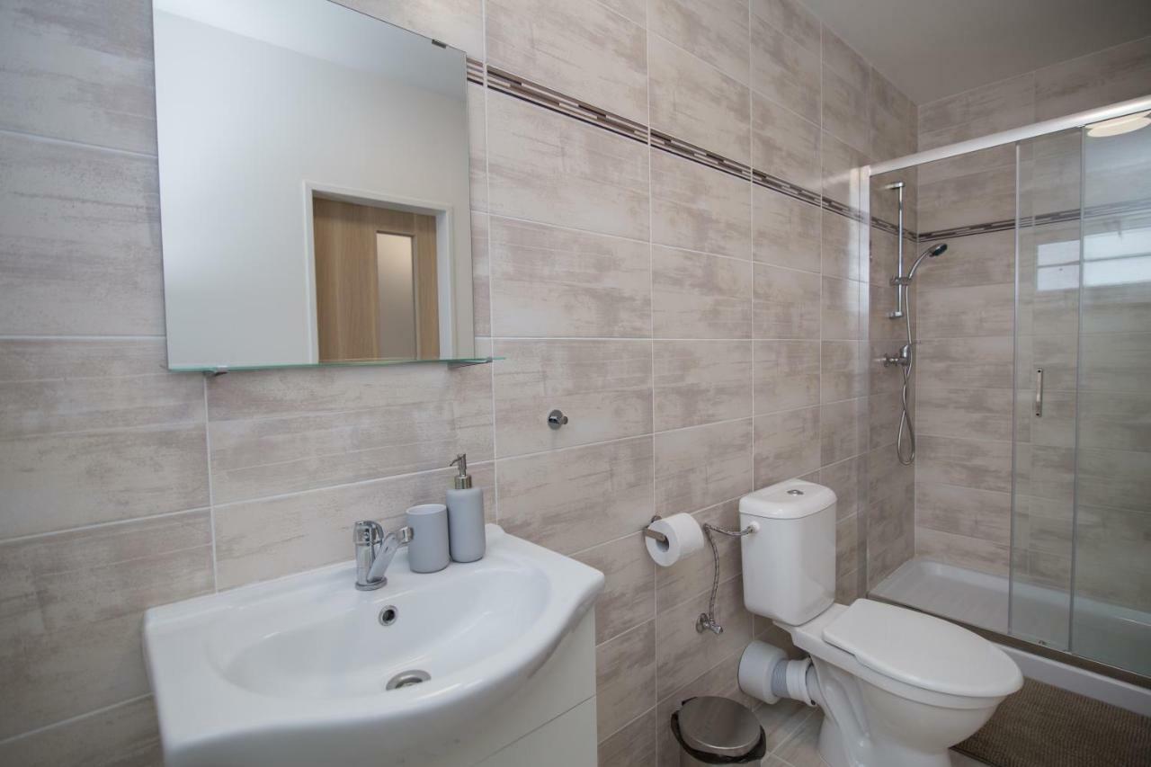 Apartman Petra Hostka  Exterior photo